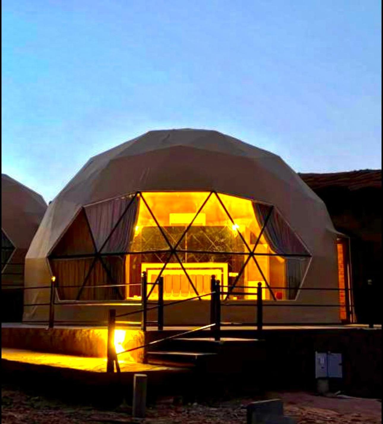Rum Solaris Bubbles Camp 와디럼 외부 사진